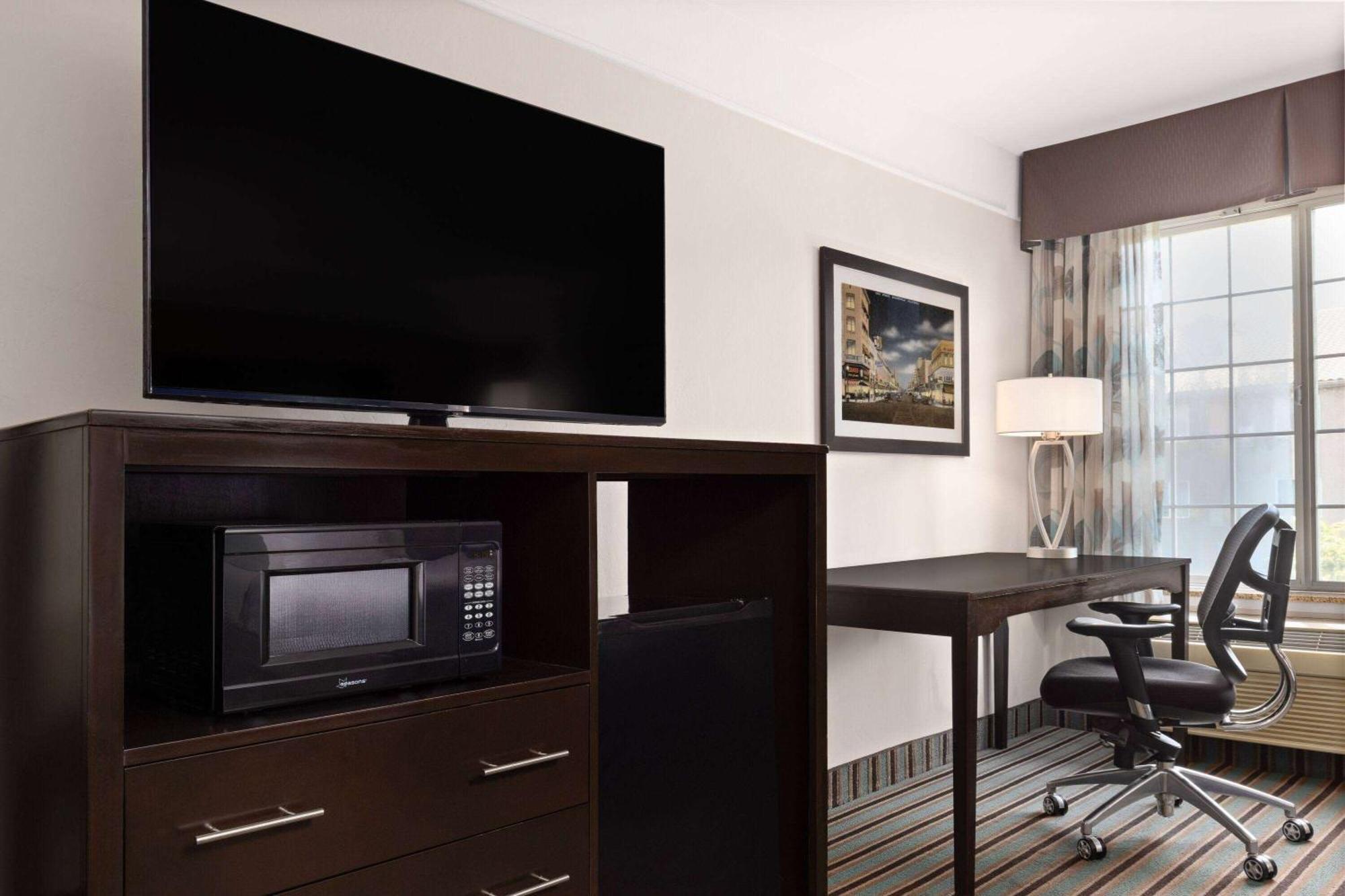 La Quinta By Wyndham Bakersfield North Hotel Ngoại thất bức ảnh