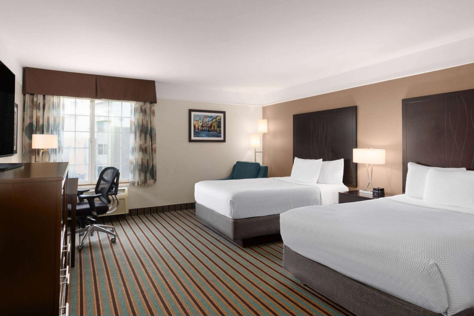 La Quinta By Wyndham Bakersfield North Hotel Ngoại thất bức ảnh