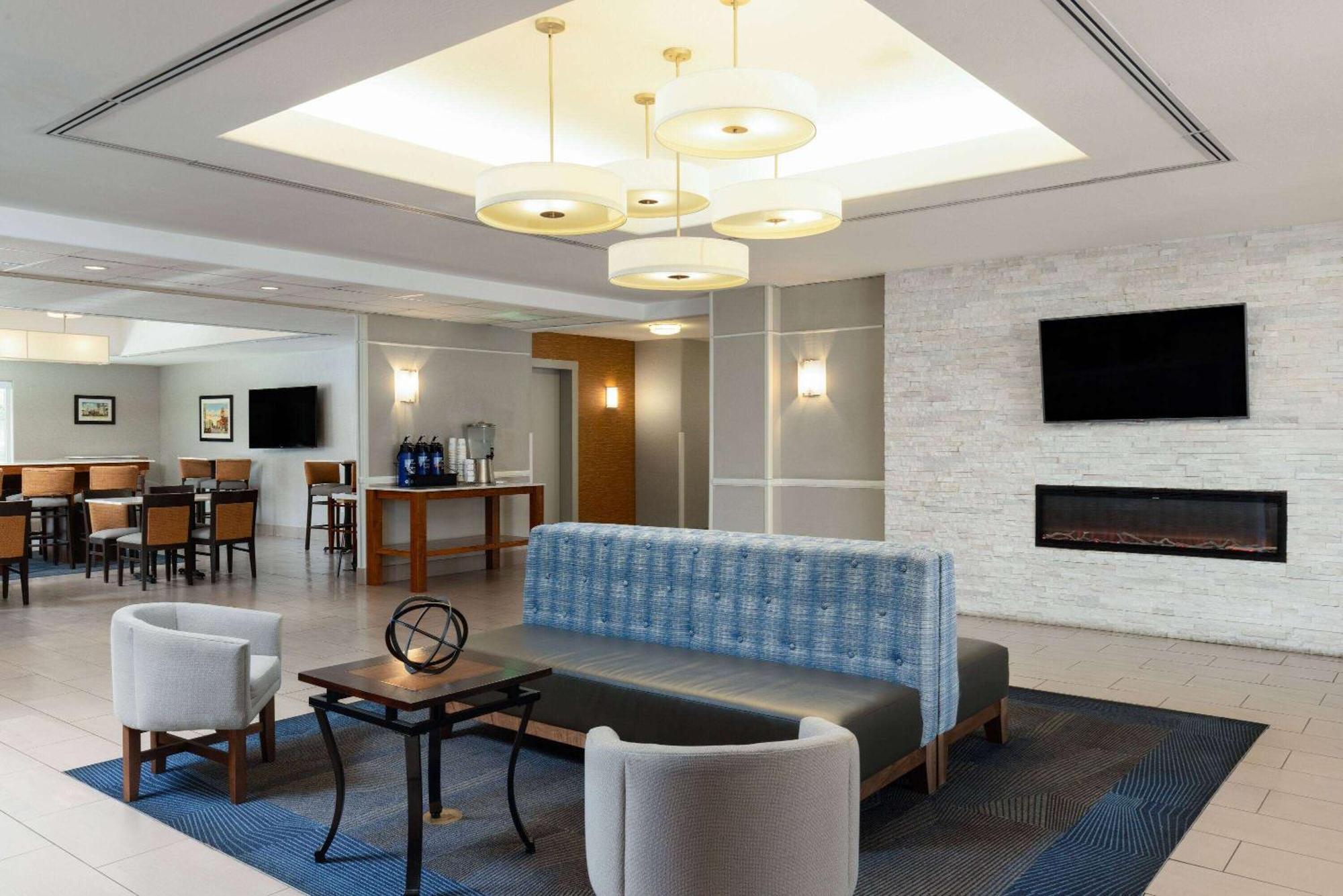 La Quinta By Wyndham Bakersfield North Hotel Ngoại thất bức ảnh